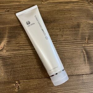 Nu Skin Body Contouring Moisturizer
